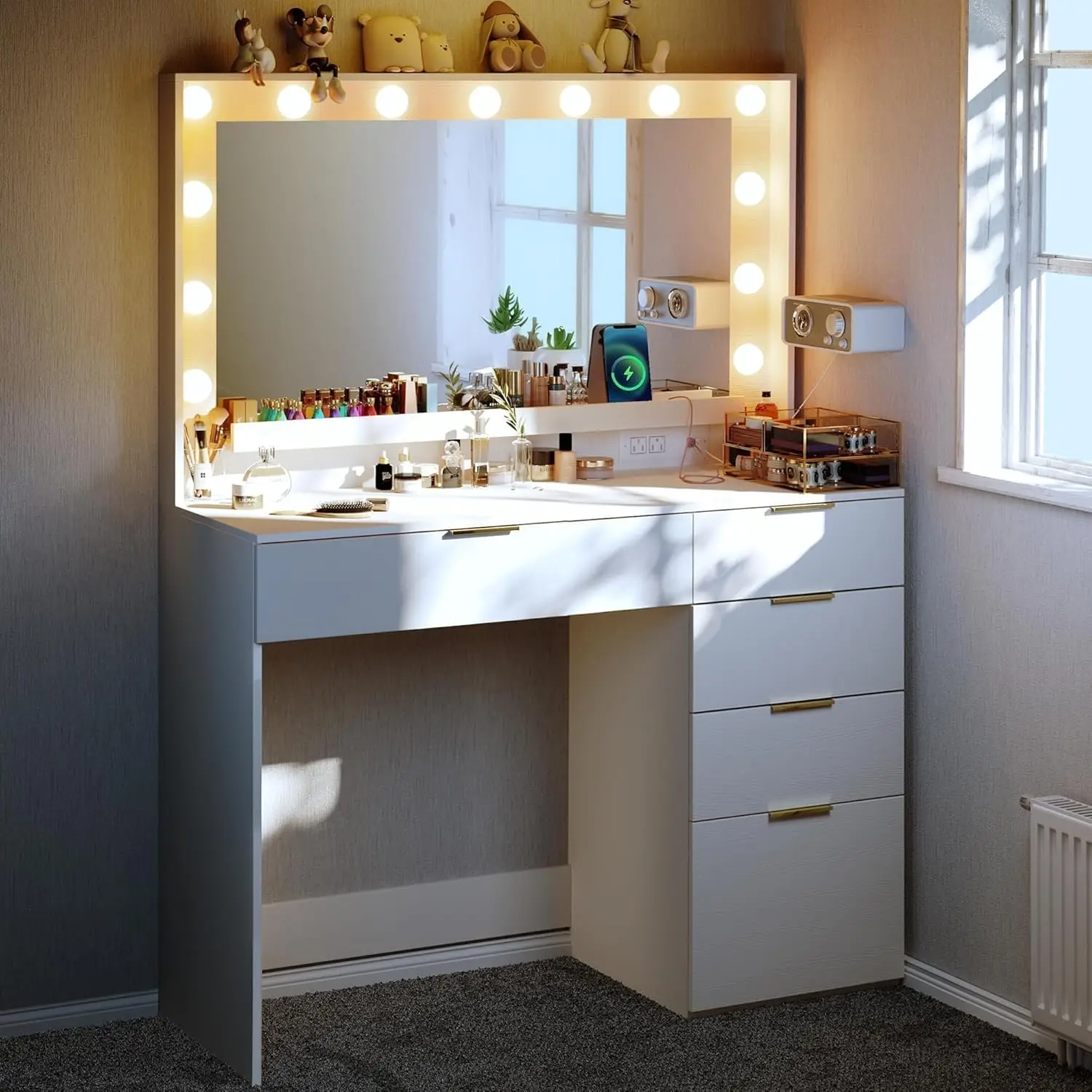 Makeup Vanity Desk with Large Mirror and 13 LED Lights, 39.3in Vanity Table with Power Outlet & 5 Drawers, 3 Lighting Color Adjustable, Vanity Desk fo