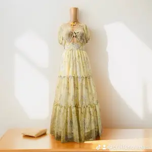 Traditional dress chiffon