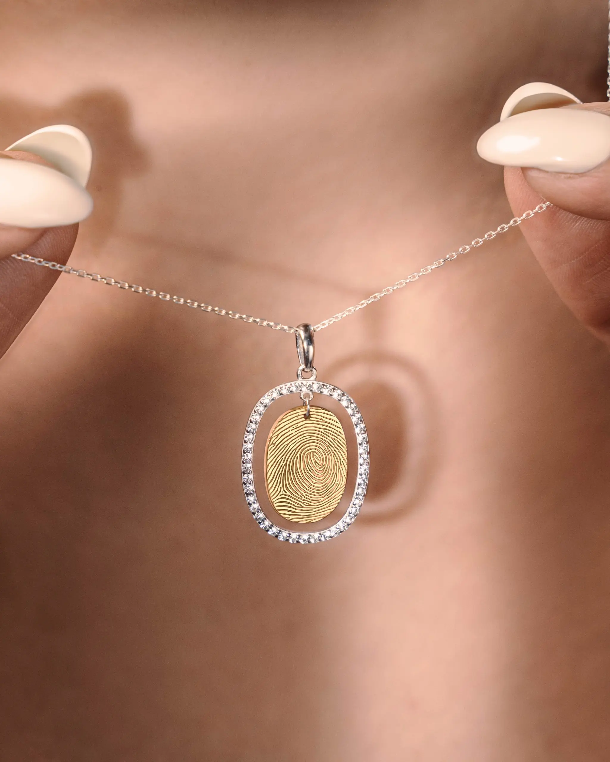 Stato Doro Custom Oval Fingerprint Necklace with CZ Stones