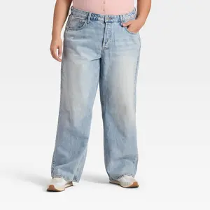 Women's Mid-Rise 90's Baggy Denim Jeans - Universal Thread Light Wash 17 Women's Mid-Rise 90's Baggy Denim Jeans - Universal Thread Light Wash 17