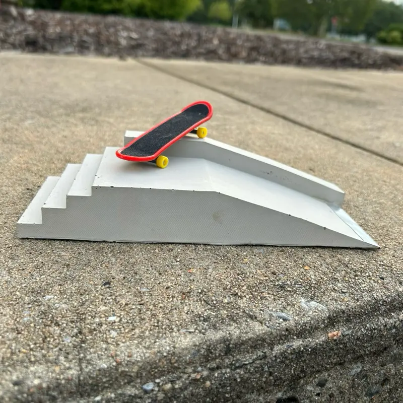 Mini Concrete Skatepark
