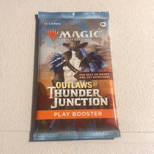 Outlaws of thunder junction play booster!