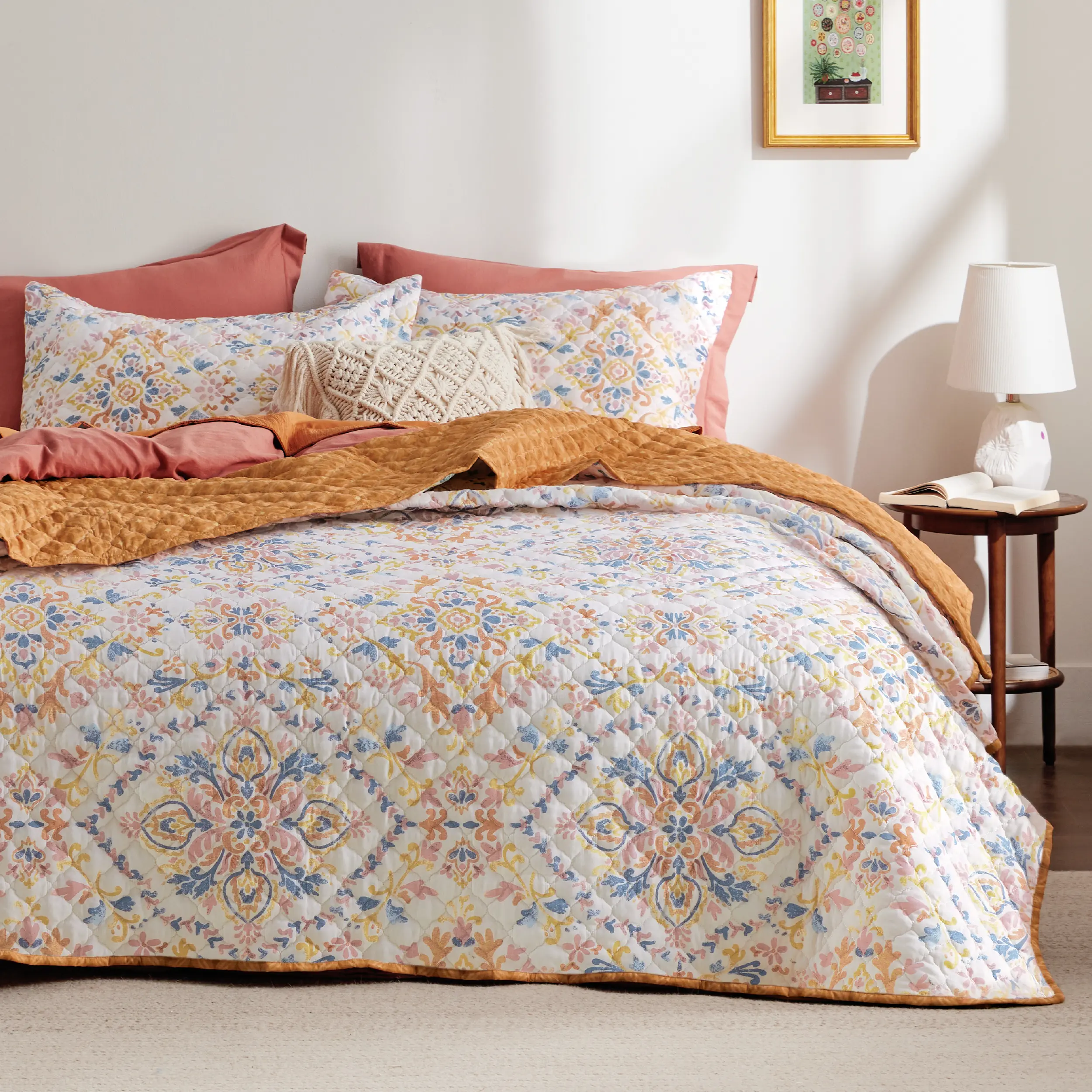 Bedsure 3pc Quilted Bedspread Set - Reversible Orange Boho Quilt Bedding, Lightweight Microfiber Coverlet with 2 Shams, Damask Print for All Seasons, 3pc Set Coverage & Bedroom Decor, 3 Pieces
