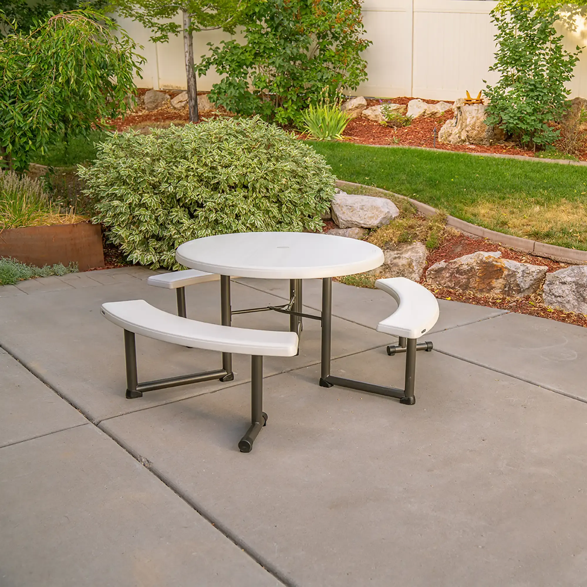 Lifetime 44-Inch Round Picnic Table