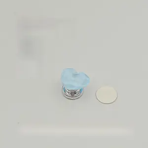 Heart-Shaped Colorful Creative Toilet Flush Button, Bathroom Toilet Tank Helper, Innovative Design for Easy Use, Fun and Functional Accessory