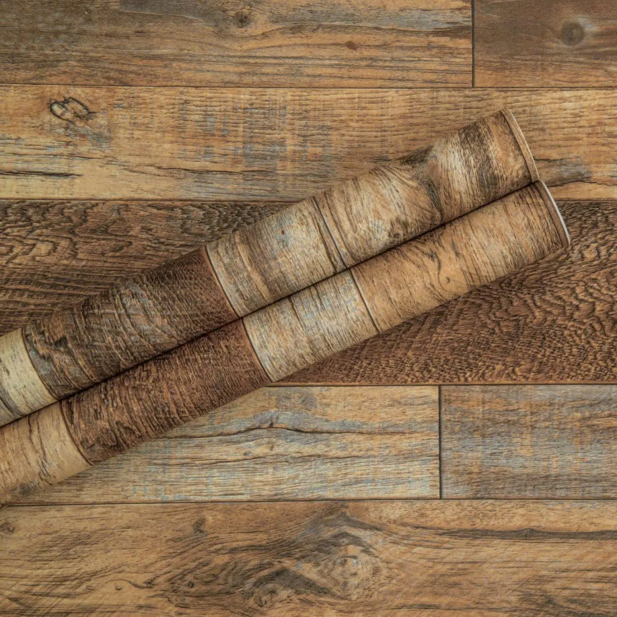 Retro Imitation Wood Design Removable Peel-and-Stick Wallpaper, 17.7x118" Distressed Brown Shiplap Vinyl Film with Back Grid Lines, Easy-Apply Self-Adhesive for Farmhouse Decor, Bathroom, Study (Wallpaper/Wood Home Improvement)