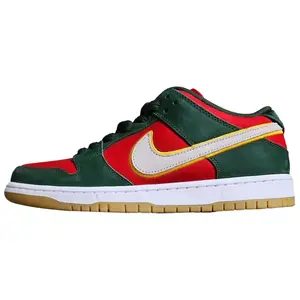Nike Dunk SB Low Premium Seattle Supersonics Men's Skate Shoes with Slip-Resistant Support