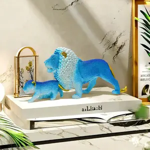 Modern Home Decor Lion Family Statue, Desktop Statue, Decorative Sculptures, Suitable for Living Room Bedroom Office Desk, Father's Day Thanksgiving Mother's Day Gift