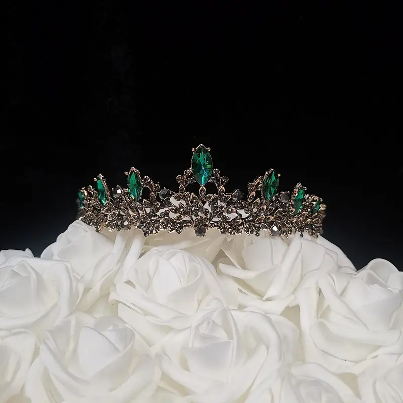 Sparkling Emerald Cake Topper with Black Rhinestones, 9.8 oz Festive Party Decoration for Home Cake Decor