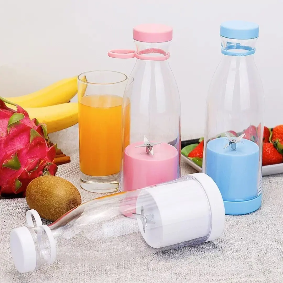 Cordless Personal Portable Blender Smoothie Maker - USB Port Fast-Charging, 14.2 oz Fruit Vegetable Juicer Cup with Lid, Compact Drink Maker Device for Travel, Outdoor Use, Ideal Gift, Compact Personal Blender