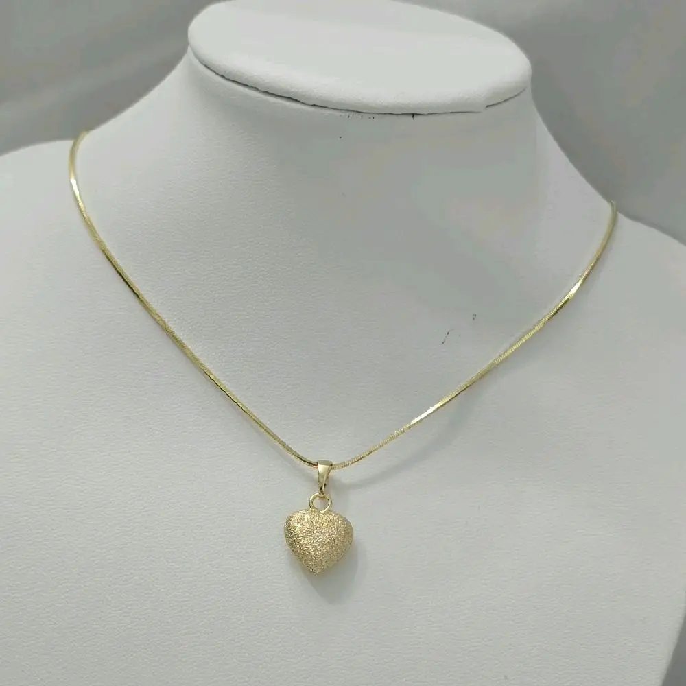 Cadena colita con pequeño corazón inflado 17.5 inches. Laminado de alta calidad