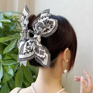 Vintage Hair Claw Clip for Women & Girls Elegant Bowknot Hair Claw Clip Hair Accessories for Summer Outfits Back to School Mothers Day Gifts for Mom