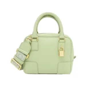 Pre-owned Loewe Calfskin Shoulder Bags Amazona 16 Square Calf Handbag
