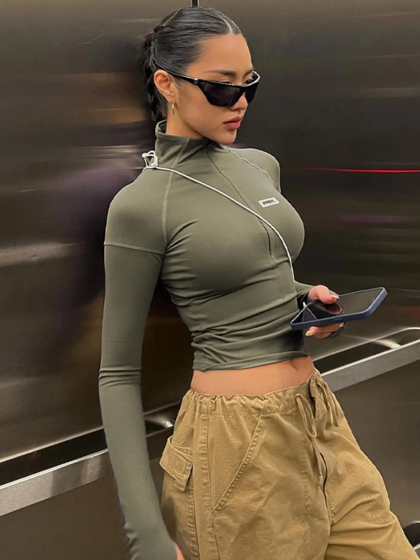 Women's Plain Letter Patched Stitch Zipper Crop Tee, Casual Trendy Mock Neck Tight Sleeve Top For Daily Wear, Ladies Spring & Fall Clothes