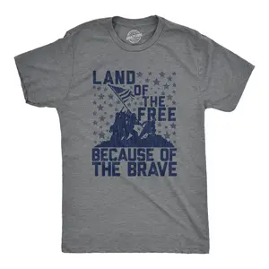 Mens Land of The Free Because of The Brave T Shirt Patriotic Memorial Day 4th Of July Tee Mens Funny T Shirts Cool Vintage Fashion T-Shirt Gift Classic Menswear Patriotic Apparel for Men Novelty Tees for Guys Dark Grey