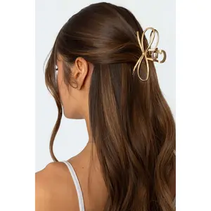 Pretty Bow Hair Clip