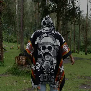 Anime poncho