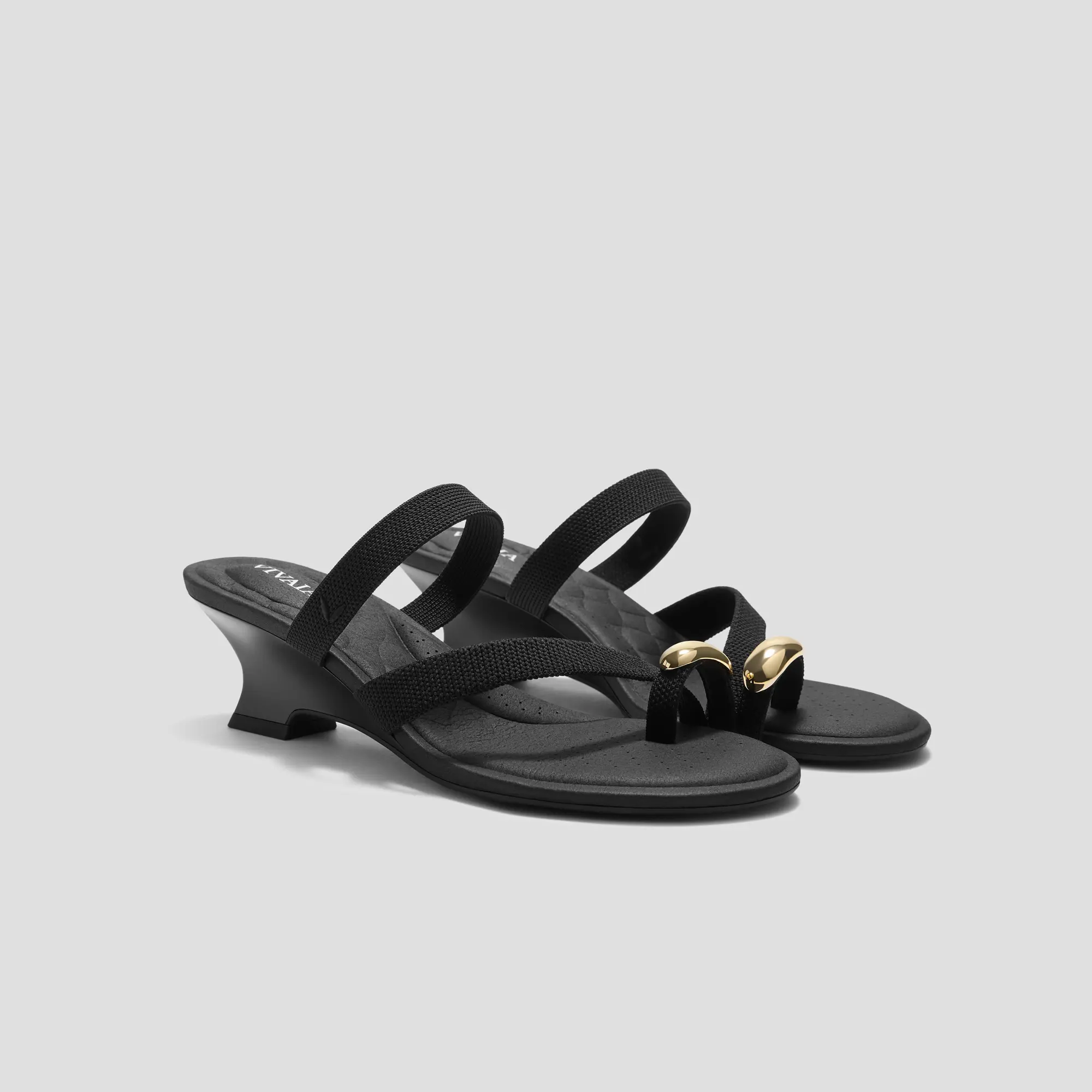VIVAIA Women's Eden Artist Collab Wedge Sandals, Wearable Art Knit Toe Ring Design with 1.9 in Elegant Heel for Walking, Walking Shoes, Elegant Heeled Sandals, Recycled Knit, Footwear