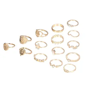 Fashionable and popular retro-style avatar gold coin cross pattern heart-shaped 15-piece ring set