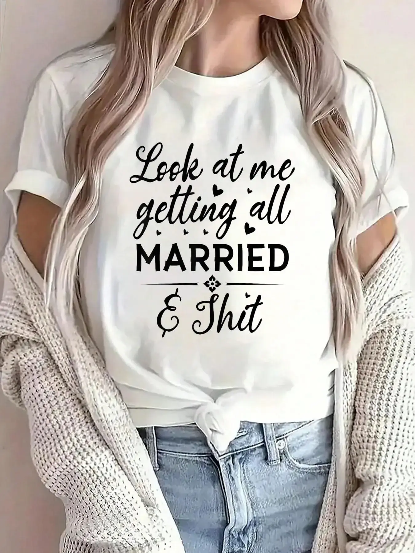 Women's Bride to Be T-Shirt, Casual Shortsleeve "Look At Me Getting All Married" Graphic Top for Wedding & Bachelorette Parties, Printed, Machine Wash, Loose-Fit, All Seasons, Normal Type, Letters, Tshirt, Clothes, Cotton, Graphic Print, Lady, Cotton Blen