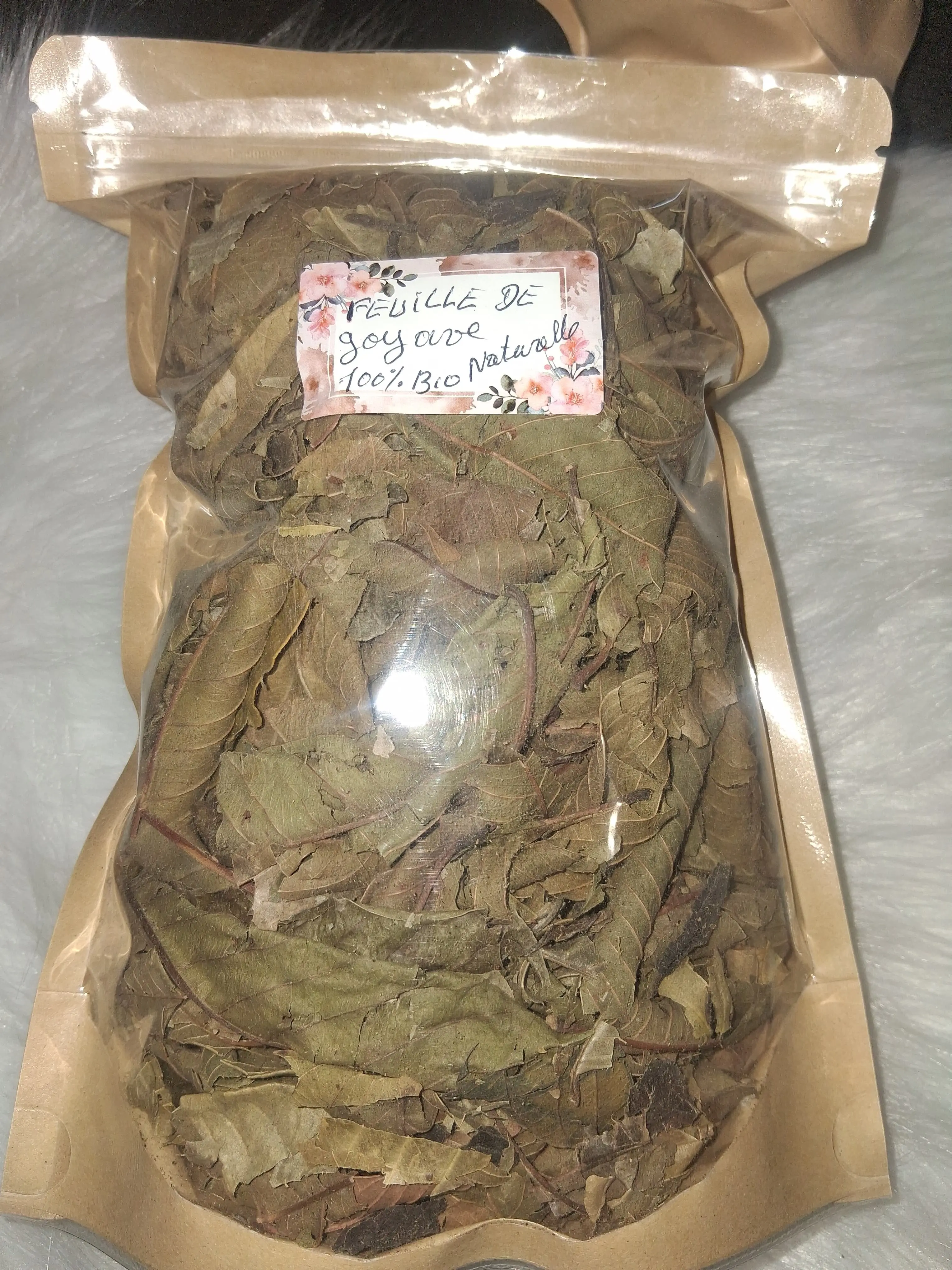Guava Leaves/ Feuilles de Goyave