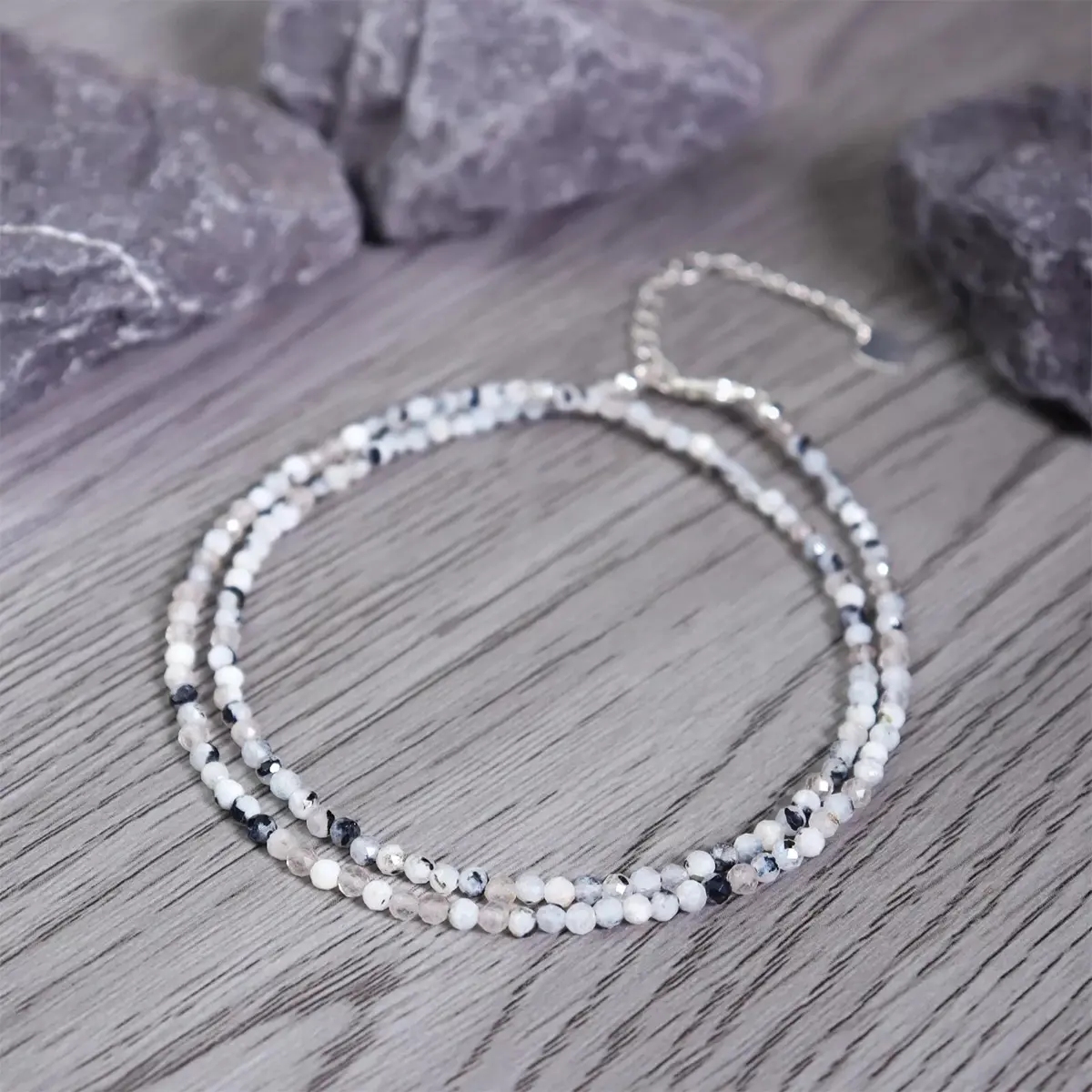 Women's Genuine Rainbow Moonstone Dainty Choker Necklace - 2mm Faceted Natural Gemstone Beaded, Short Stainless Steel Casual Spiritual Jewelry for Daily Layering, Offers Protection, Heightens Awareness, Exquisite Jewelry Gift, Beaded Necklaces, Unisex, Ca