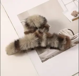 Soft Plush Fur Hair Claw Clips - Hair Pins & Hair Clips