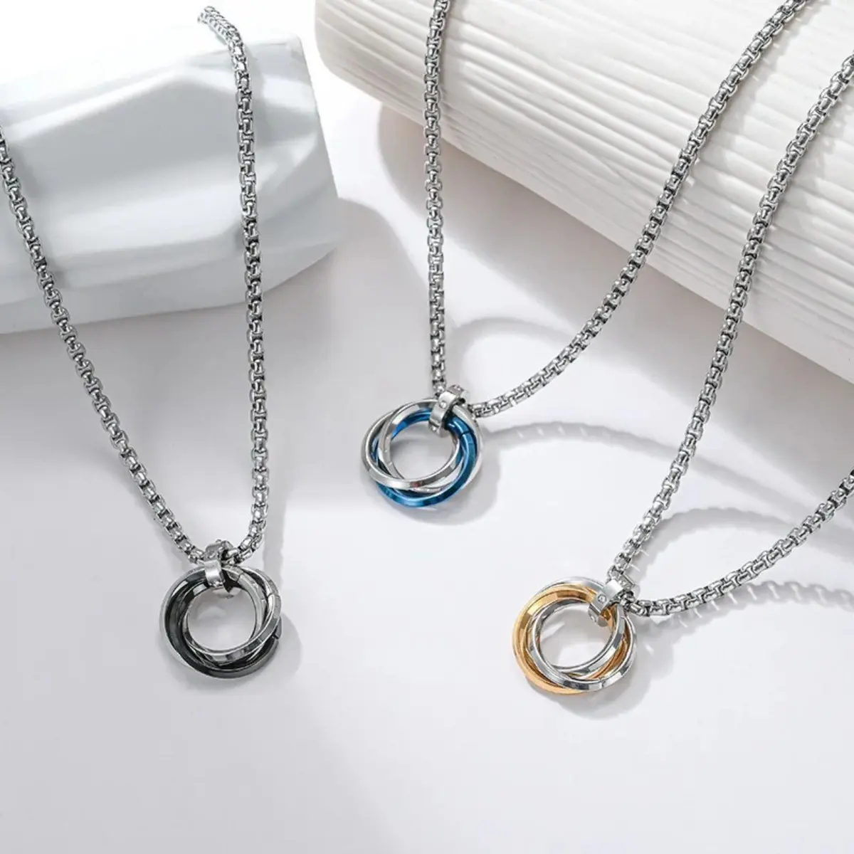 3Pcs Fashion Men Necklace 3 Round Ring Pendant Necklaces for Women Silver Color Chain Hip Hop Rock Accessories Simple Refined