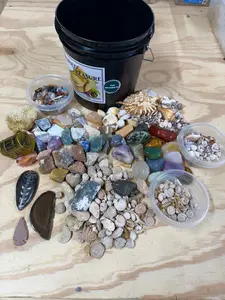 ULTIMATE BURIED TREASURE NATURAL CRYSTAL  MINING BUCKET