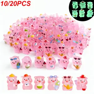 Mini Resin Pig Garden Statues, Garden Gnomes, Charming Desktop Figurines, Plastic Animal Hidden Miniature People, Garden Micro Landscape Decorations