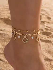 Elegant Four-Leaf Clover Pendant Anklet, Multi-Layer Foot Chain for Women, Layered Anklet, Handcrafted with Random Beads, Fixed Length Design
