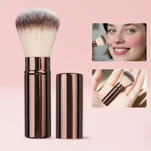 Extendable Blush Brush with Lid, Soft Fiber Makeup Brush, Metal Handle, Portable Travel Tool, Ideal for Daily Use, Travel, Parties, Soft Makeup Brushes, Soft Cosmetic Brushes, Beauty Travel Brush