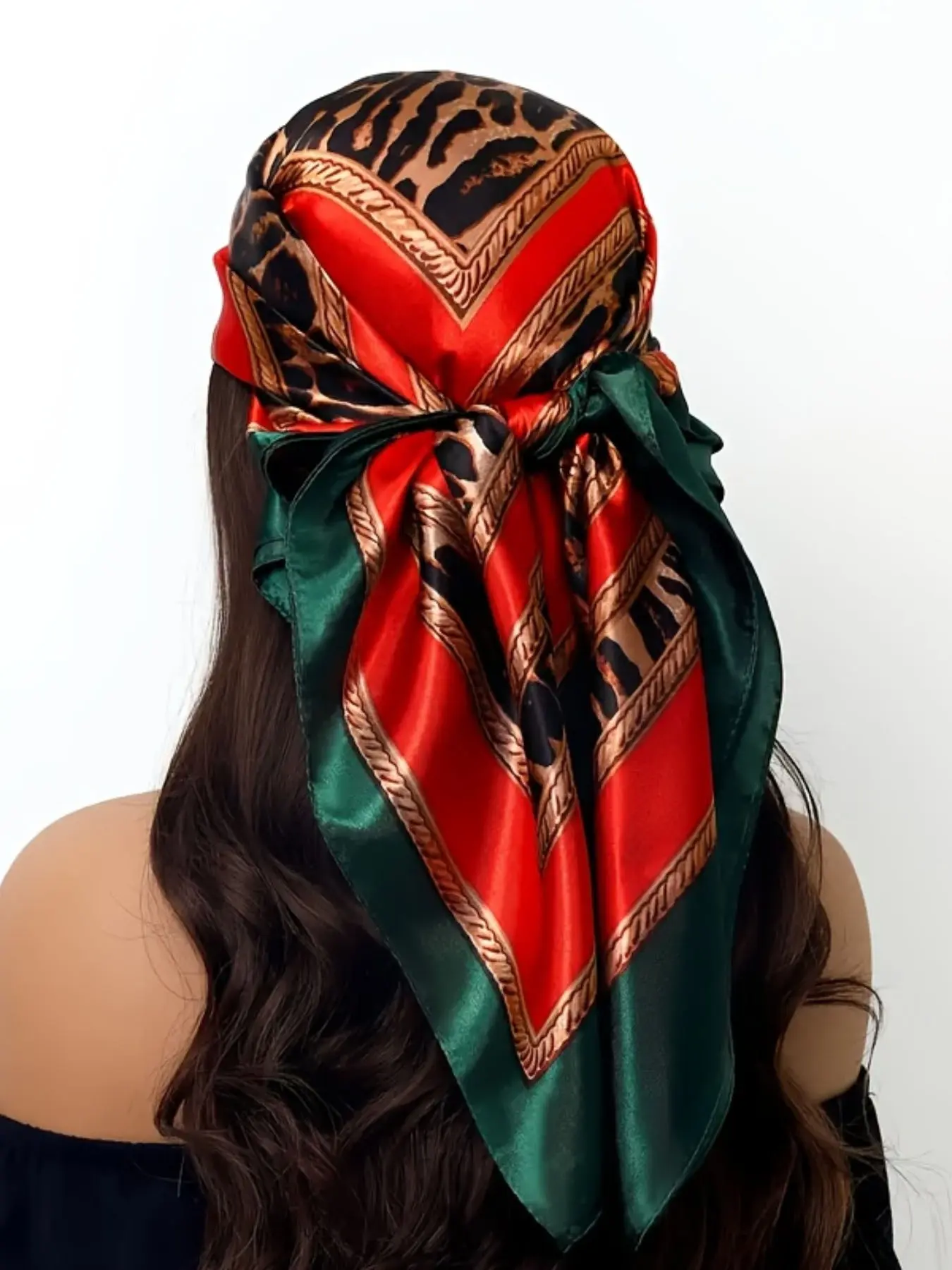 Leopard Print Thin Woven Polyester Headscarf, 35x35 Inches, Sun Protection, Hand Wash, Casual Fitted Towel, Weekend Leisure, Decorative Wrap, Fashion Headscarf, Hair Wrap Scarf, Leopard Print Headscarves