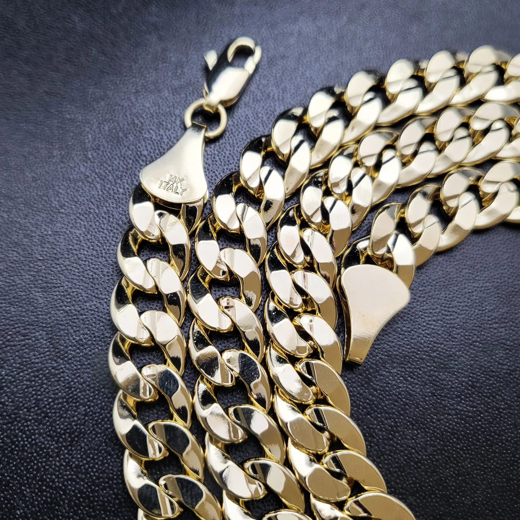 MaxBling81 14K Stamped High-End Gold Brass Miami Cuban Chain Necklace, AAA+ Premium Quality Gold Jewelry, Hip Hop Celebrity Style Men's Jewelry Necklace, Unisex Accessory with 4mm~10mm Thickness & Multiple Lengths (20", 24", 30")