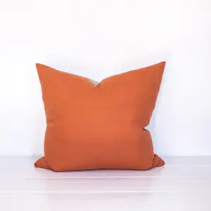 Jada Pillow