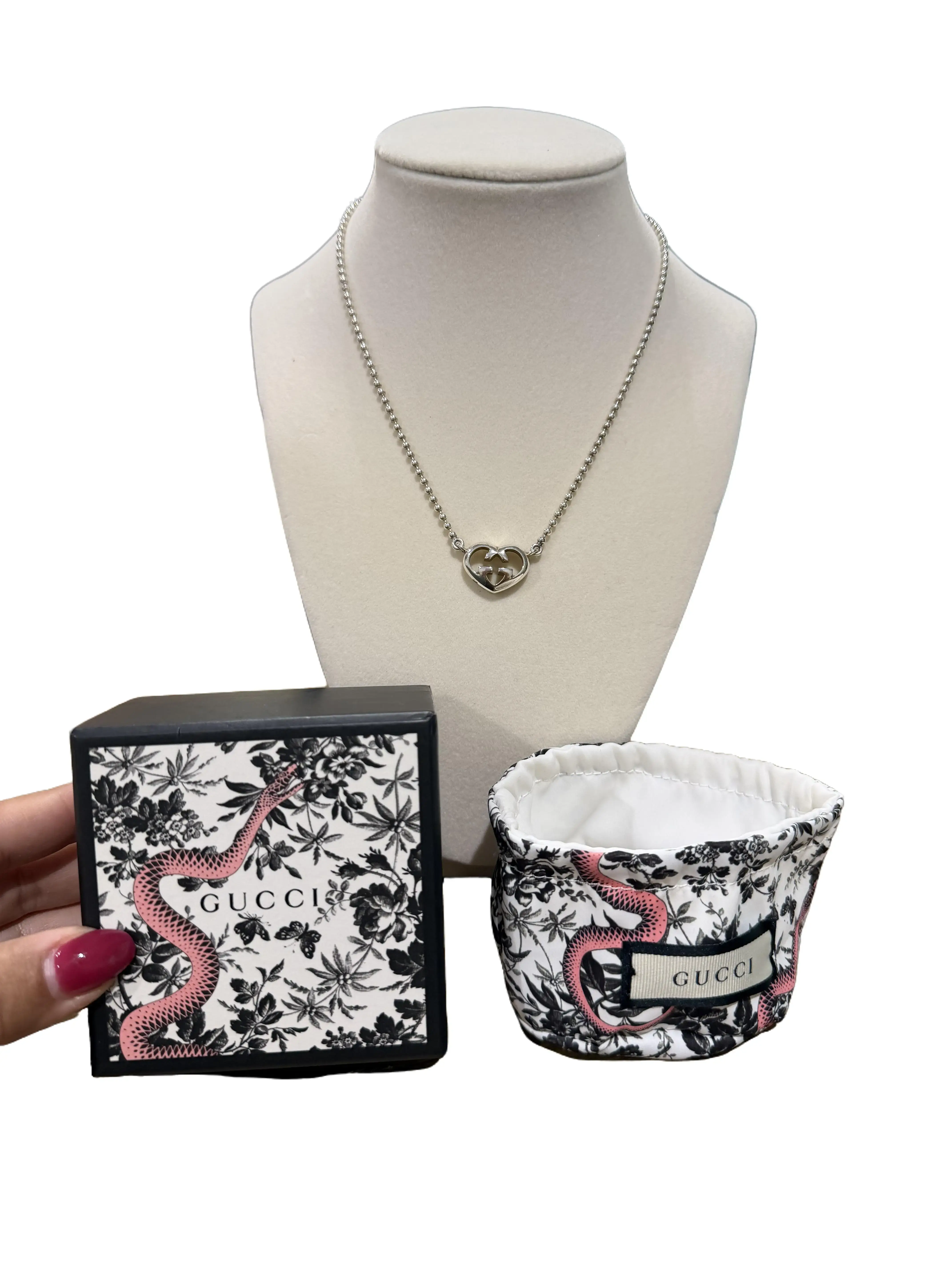 Pre-owned Gucci Interlocking GG Heart Ballchain Necklace Full Set Perfect for Daily Use
