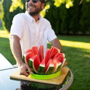 1-Pack Watermelon Slicer - Creative Stainless Steel Fruit Cutter, Reusable Watermelon Divider, Kitchen Gadget Accessory for Fruit Cutting