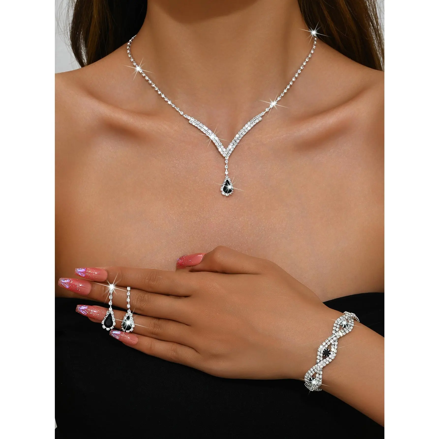 630+746 Silver Black Set Necklace+Earstu