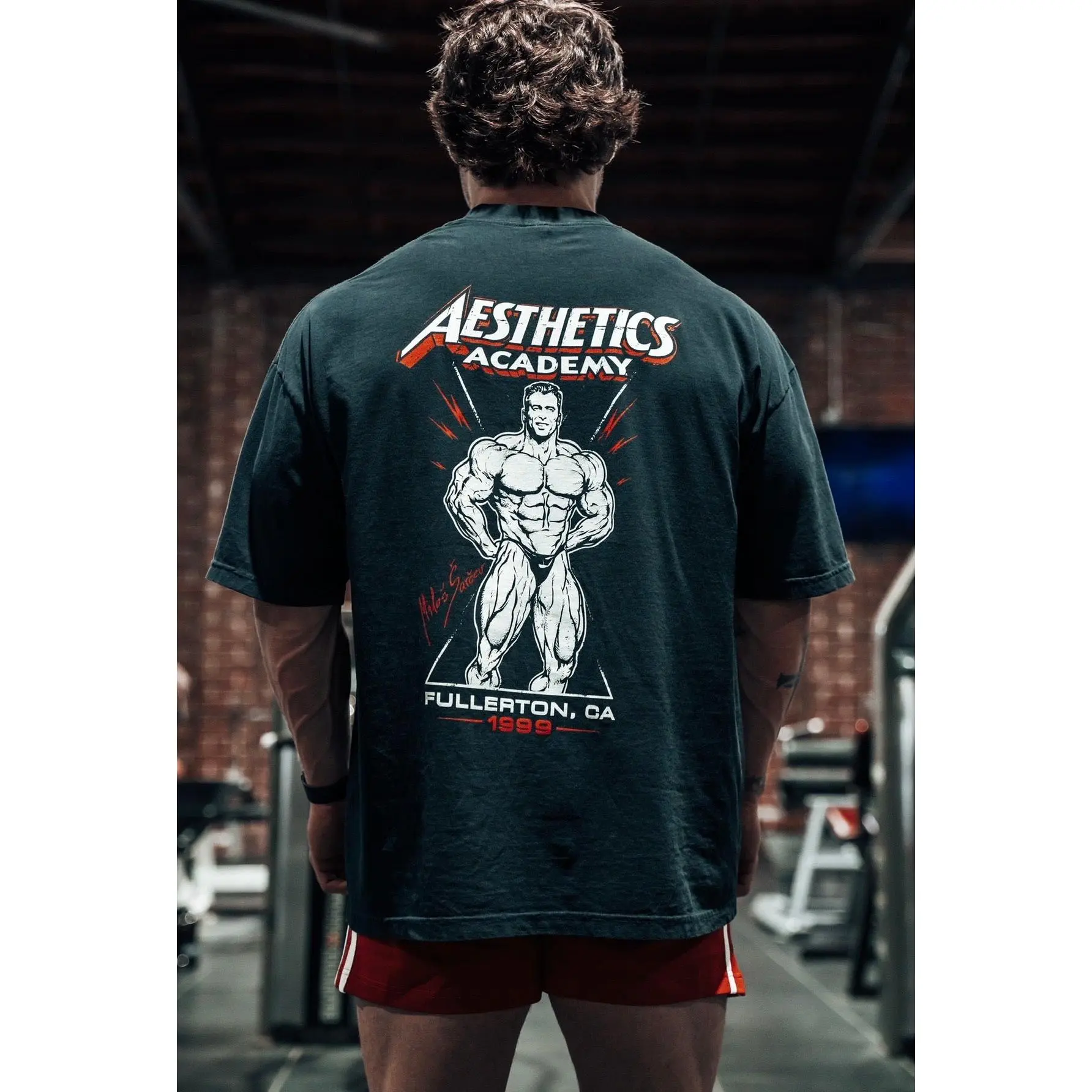 MILOS AESTHETICS ACADEMY OVERSIZED TEE