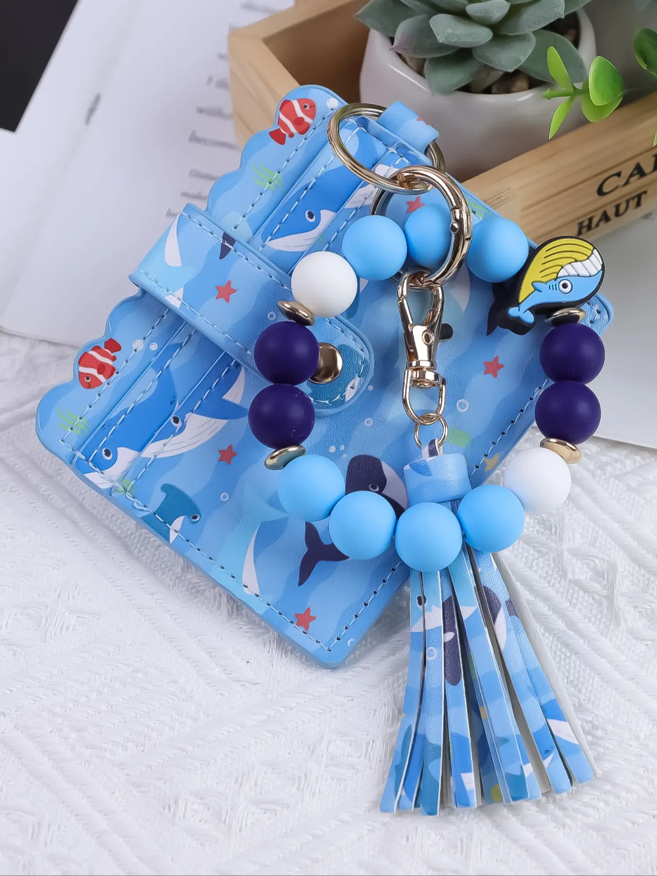 Animal Series Wrist Keychain with Colorful Beads, Cute Cartoon Design Card Holder, Perfect Gift for Friends and Holidays, Keychain Wristlet Strap