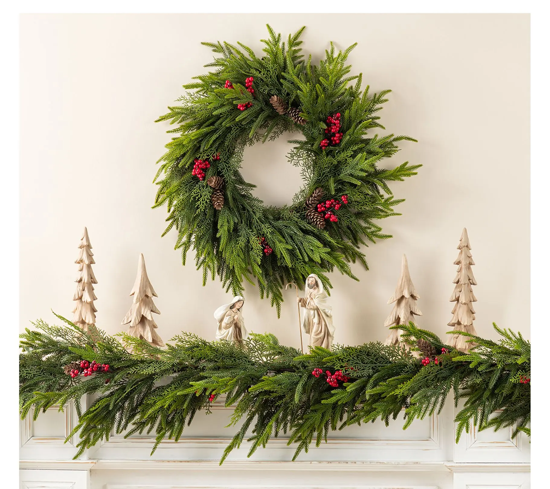 Glitzhome 24" Christmas Wreath with Pinecones and Red Berries