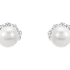 South Sea Pearl & Diamond Stud Earrings – 18k White Gold