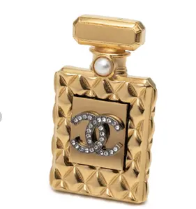 Pre-owned CHANEL 1 Small Leather Goods Coco Mark brooch GZ