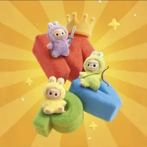 (CatHW10100)Labubu v4 The Monsters Pin for Love Series-Vinyl Plush Pandent Blind Box