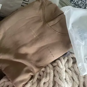 product review image from 𝑵**𝒆 ** 1