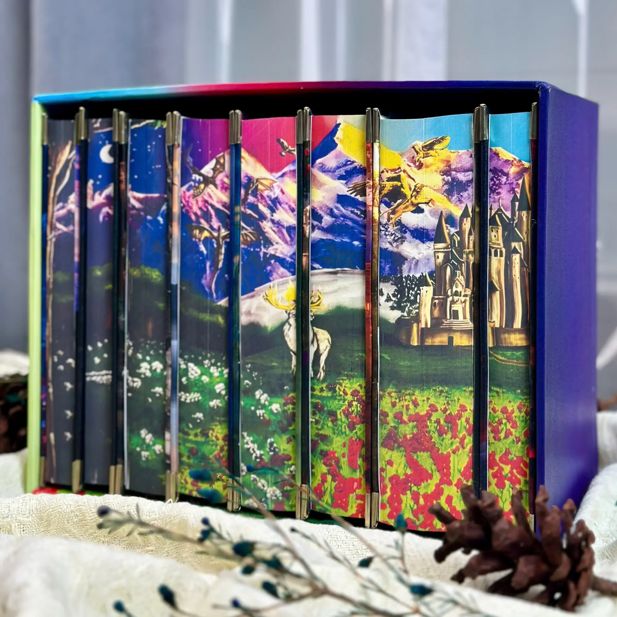 Throne of Glass by Sarah J. Maas | TOG Hardcover Collector Book Set with Premium Display Box & Exclusive Gifts