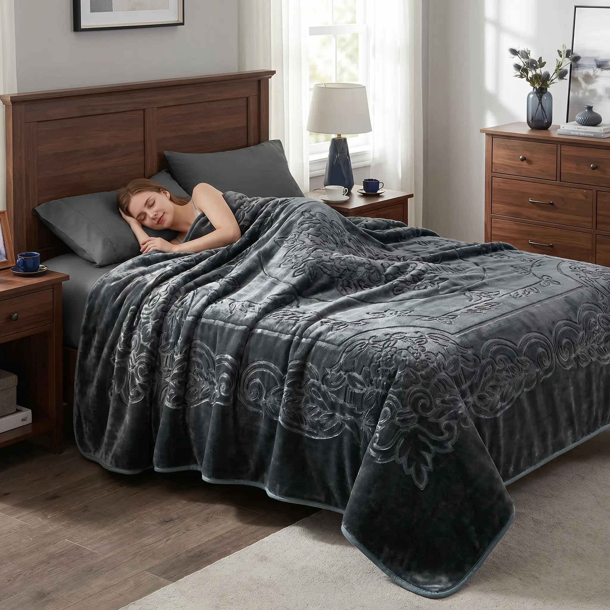 Luxury Fleece Throw Blanket - Soft Cozy Fleece, 85x95 in, 9 lbs Heavy Weight, Wrinkle and Fade Resistant, Soft Cozy Blanket
