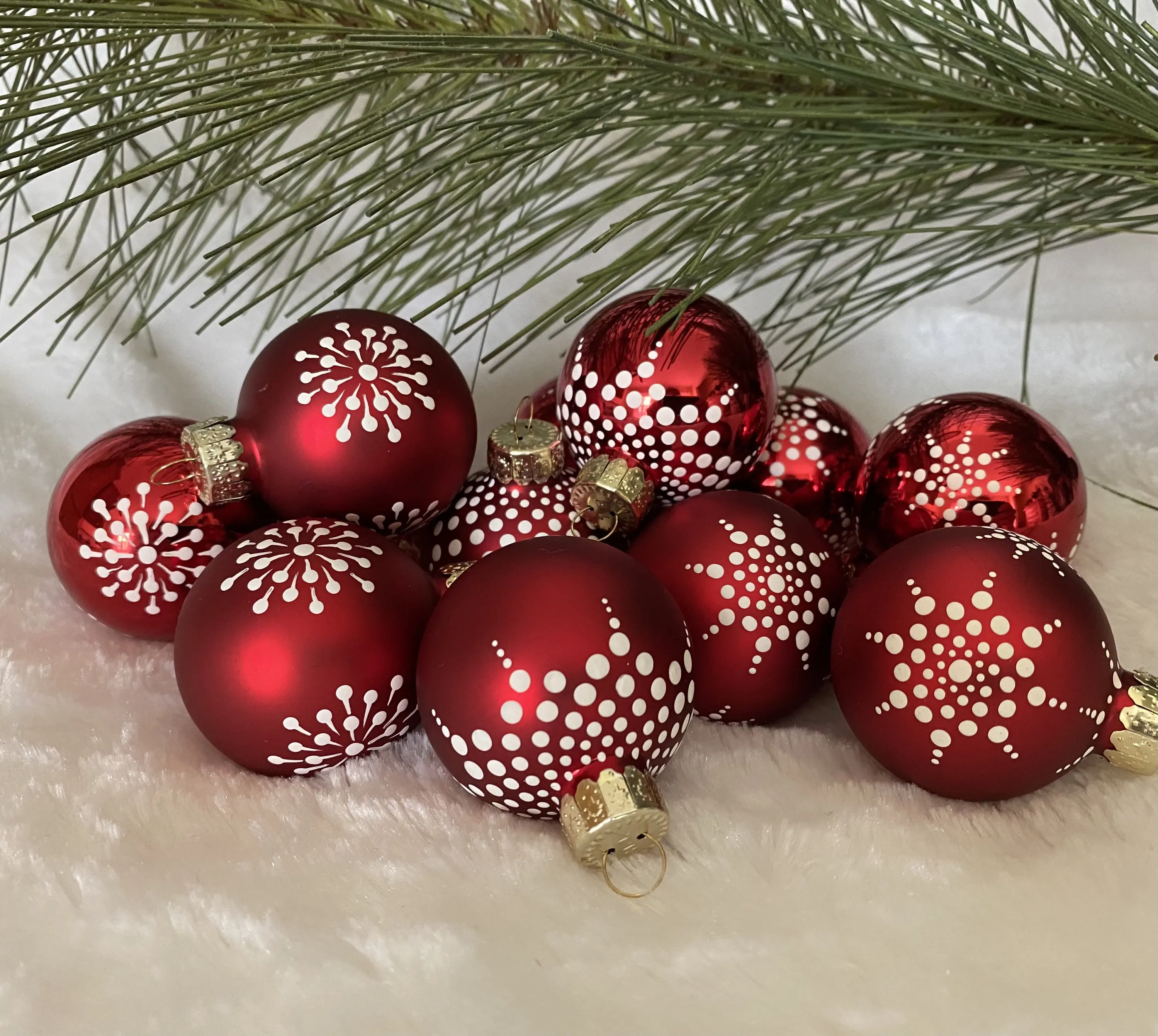 Set of 4 Hand Painted Red & White Glass Ball Christmas Ornaments/Dot Painted Mandala Style Glass Ornaments/Christmas Tree Decor/Gifts