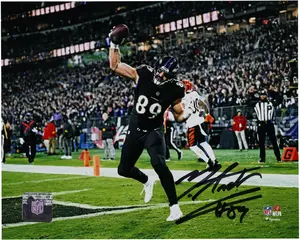 Mark Andrews Baltimore Ravens Autographed 8" x 10" Touchdown Spike Photograph - Fanatics Authentic Certified
