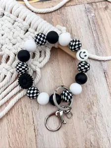Boho Style Checkerboard Pattern Silicone Beaded Keychain, Cute Flower & Smile Face Charm, Fashion Accessories Trendy Cute Keychain for Women & Men
